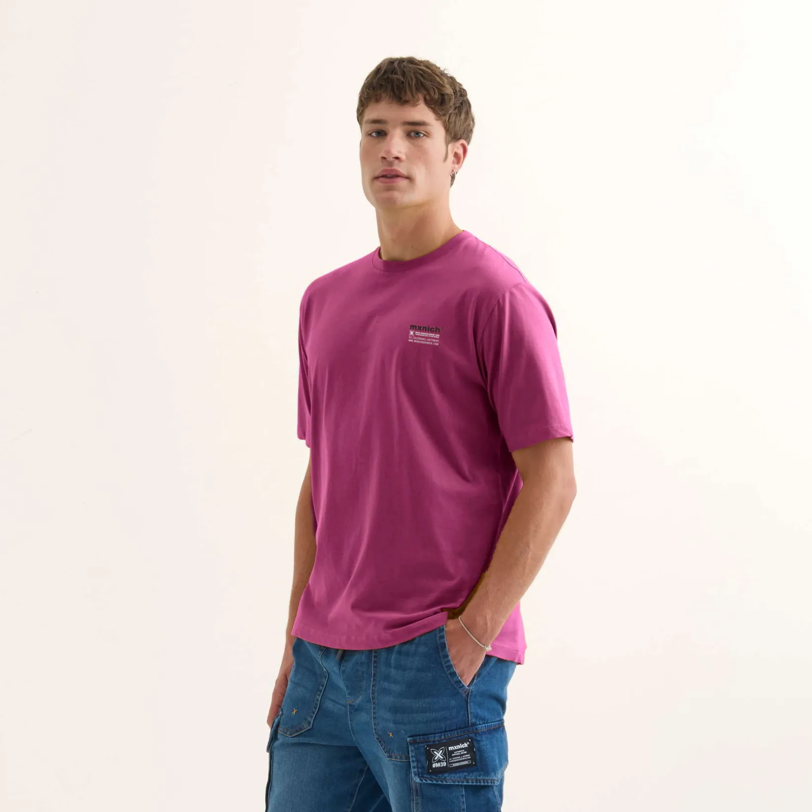 Camiseta MUNICH ollie streetwear hombre de algodón orgánico fucsia