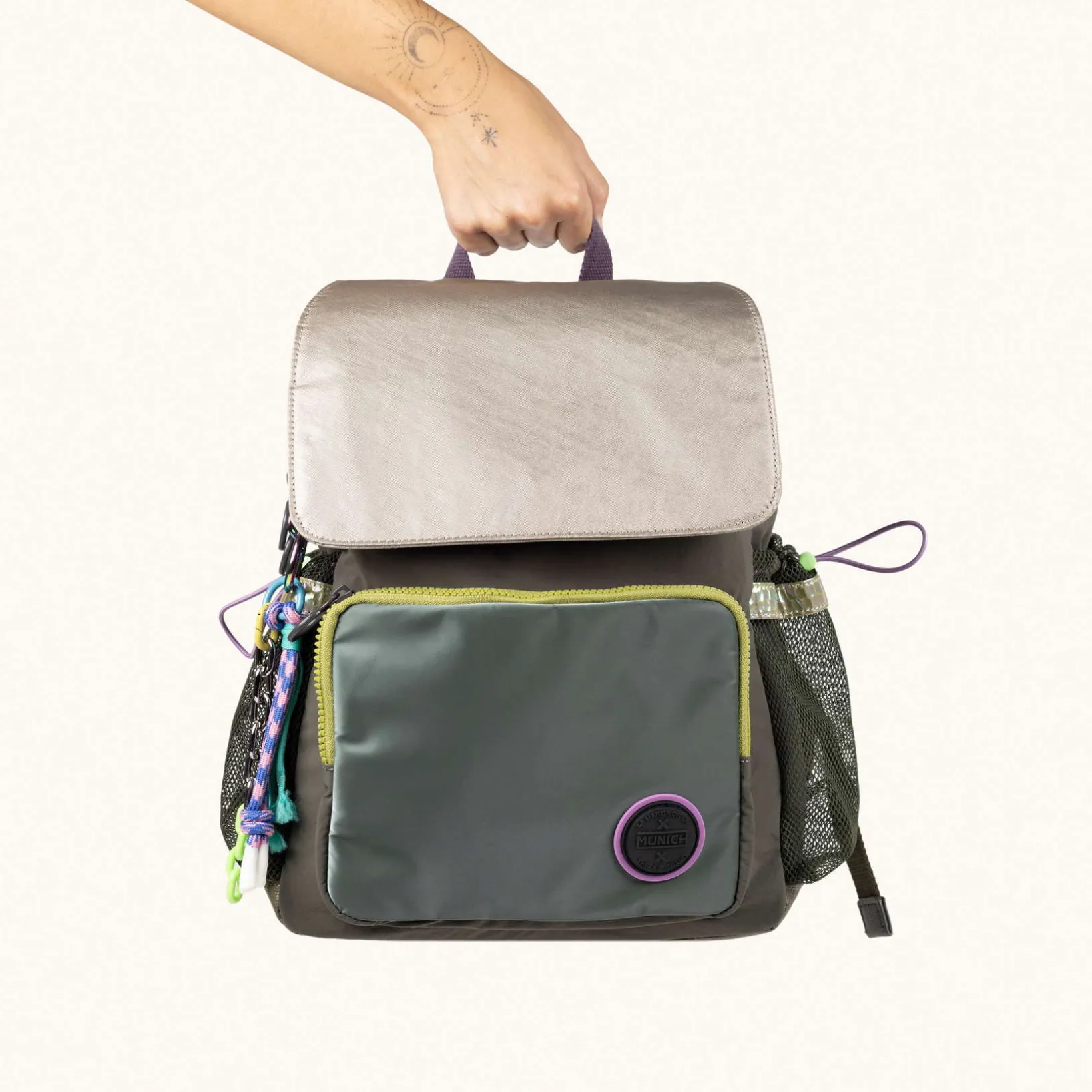 DEEP RECYCLED FW25 BACKPACK C/KHAKI