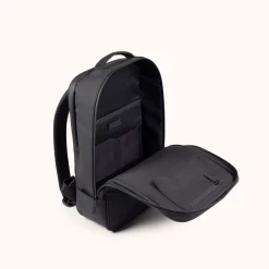 ESSENCE RECYCLED FW25 BACKPACK C/BLACK