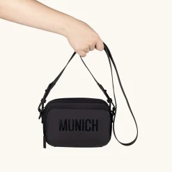 ESSENCE RECYCLED FW25 CROSSBODY CAMERA C/BLACK