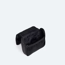 GATE X39 TOILETRY C/BLOCKCOLOR