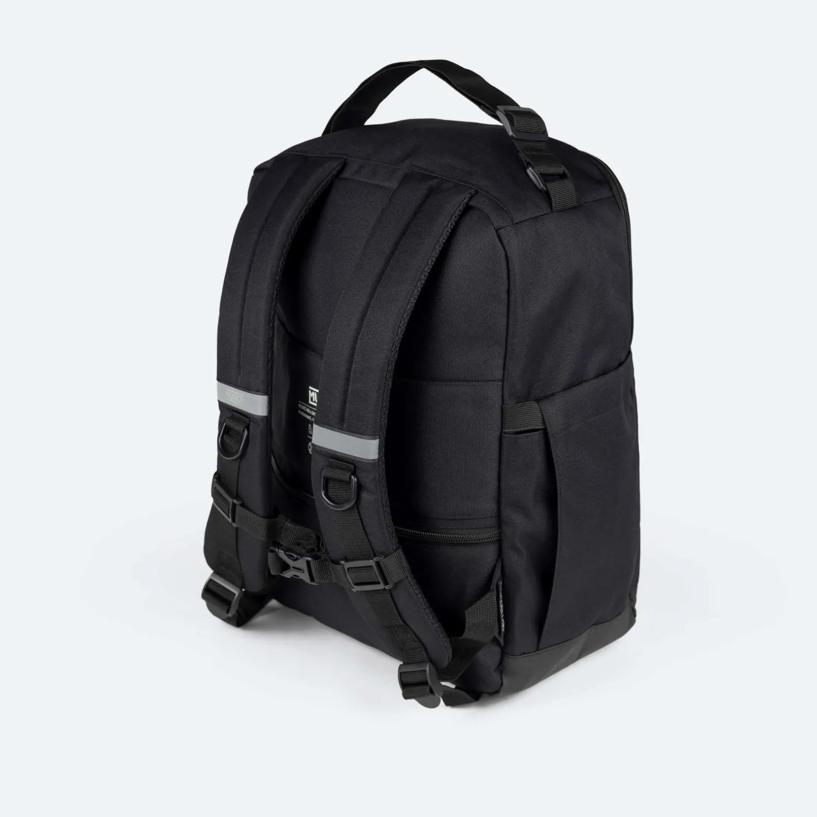 GATE X39 UNDERSEAT BACKPACK C/BLACK