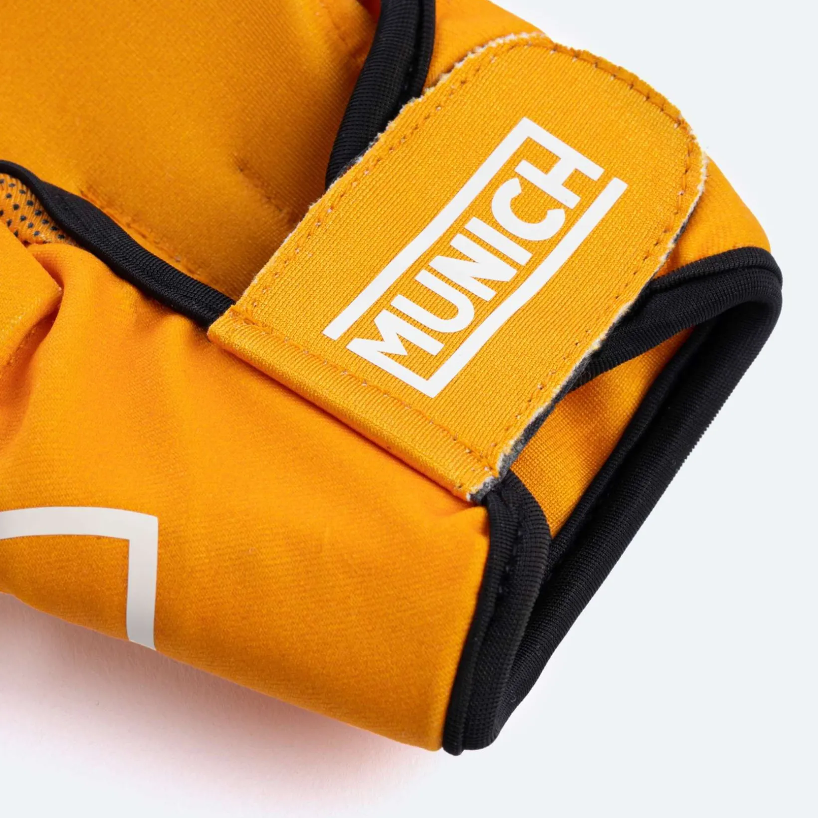 HOCKEY GLOVE 25