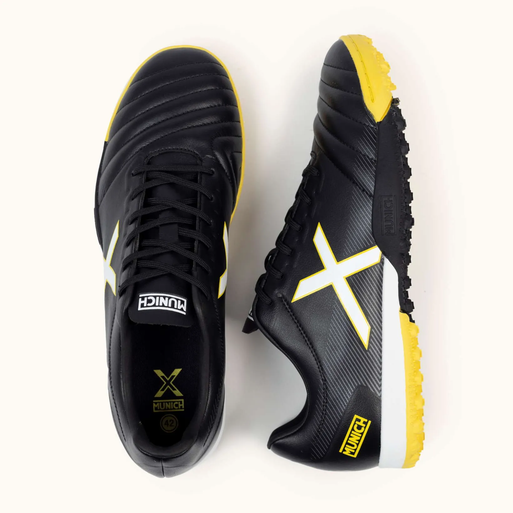 MUNICH ARENGA TURF 10