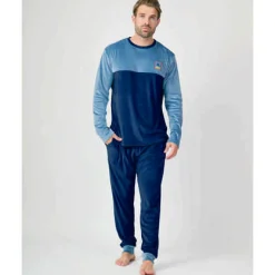 Pijama MUNICH hombre dos piezas de terciopelo azul-celeste.